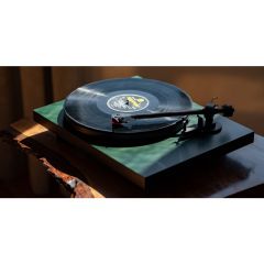 Pro-Ject Debut Carbon EVO